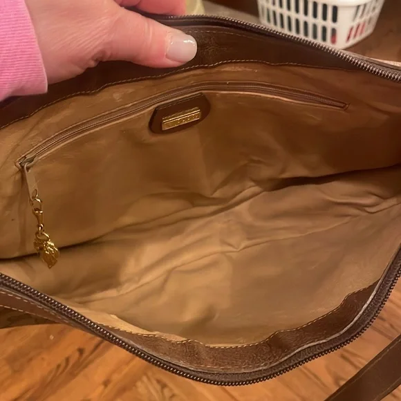 Vintage Gucci authentic taupe shoulder bag - Picture 6 of 8